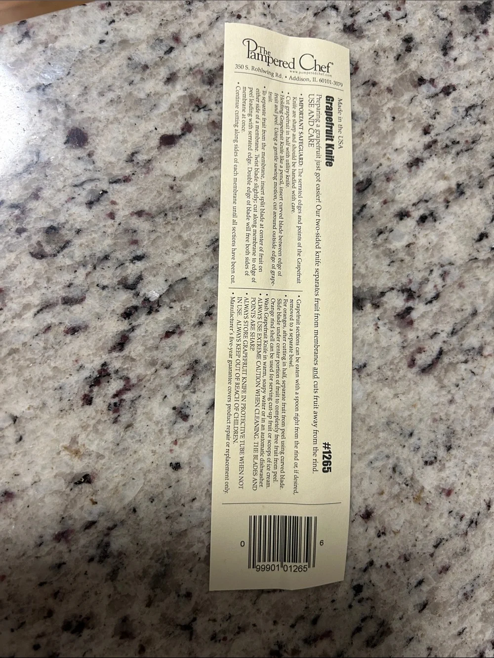 Pampered Chef Black Serrated two sided Grapefruit Knife in case